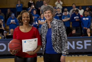 028814_depaul_ncaa034